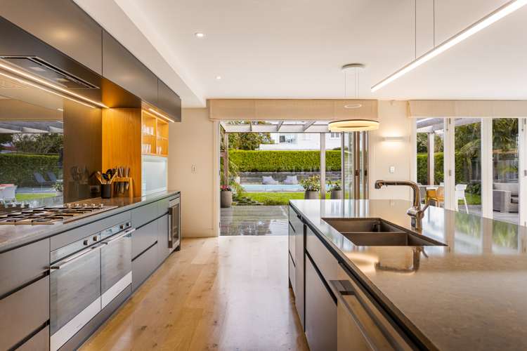 31 Seacliffe Avenue Belmont_10