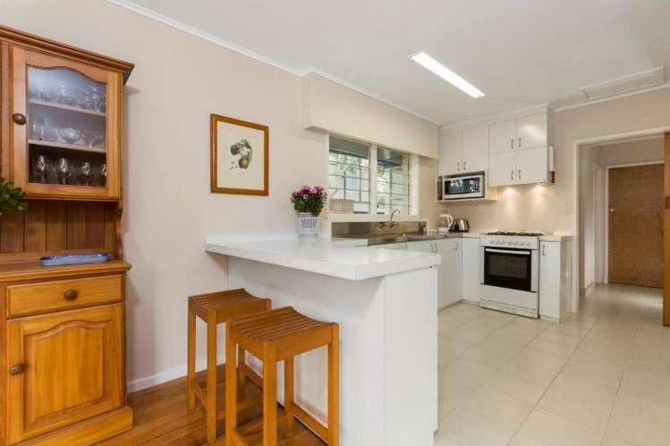 111 Landscape Road Mount Eden_11