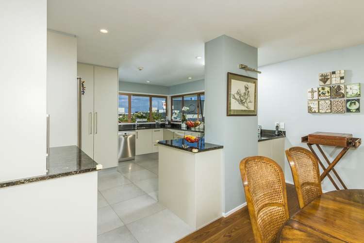 2b/6 The Promenade Takapuna_16
