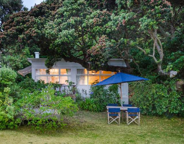 64 Beach Valley Road Piha_3