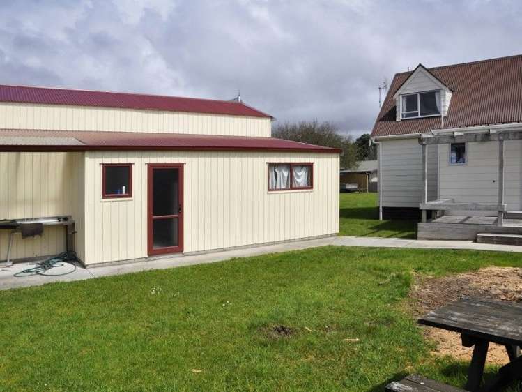 10 Norfolk Place Tairua_12