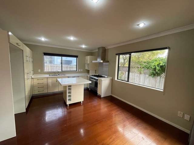 13A Murvale Drive Bucklands Beach_3