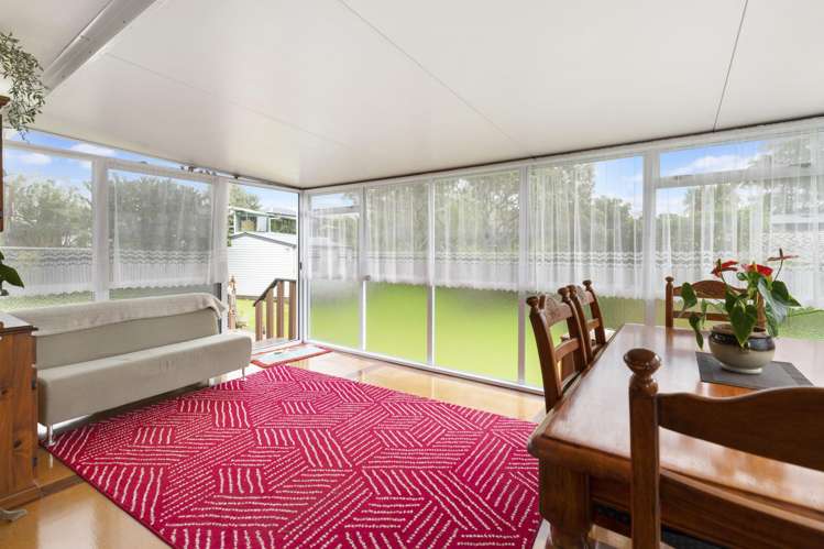 62 Wallace Road Mangere Bridge_9