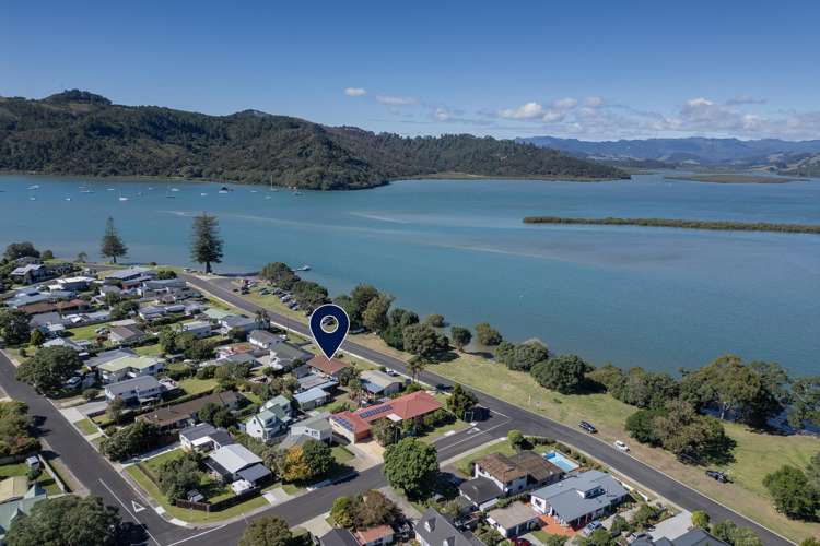 75 Robinson Road Whitianga_19