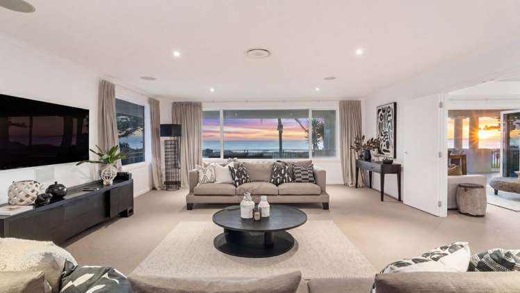 91 Marine Parade Mount Maunganui_4
