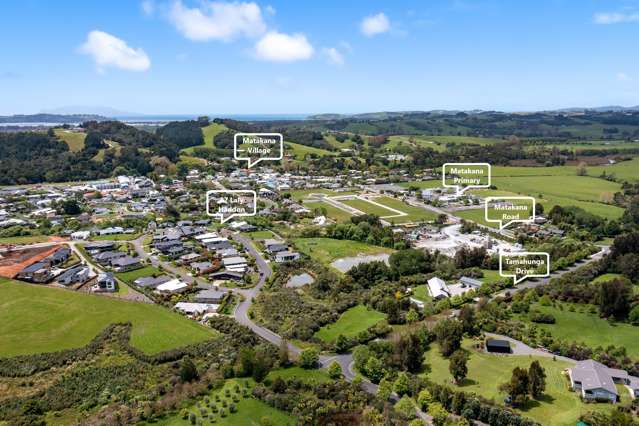 37 Laly Haddon Place Matakana_1