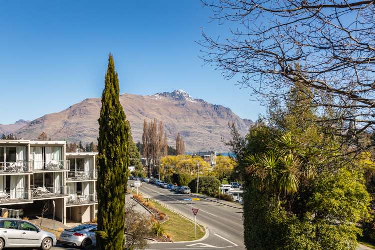 10/19 Gorge Road Queenstown_6