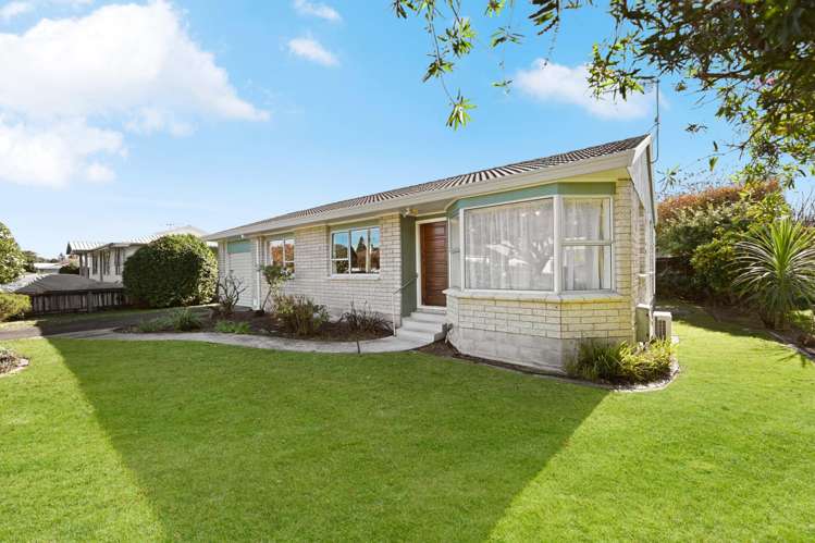 15 Bains Avenue_0