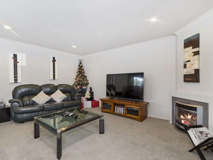 17 Stafford Rise Owhata_1