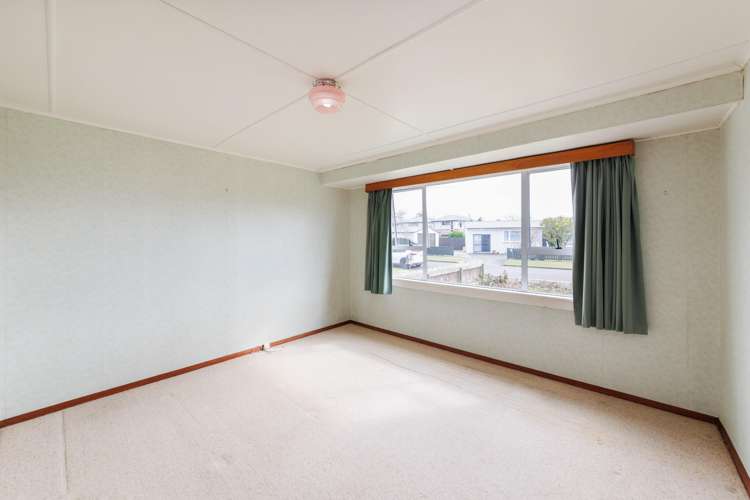 4 Glasgow Street Takaro_5