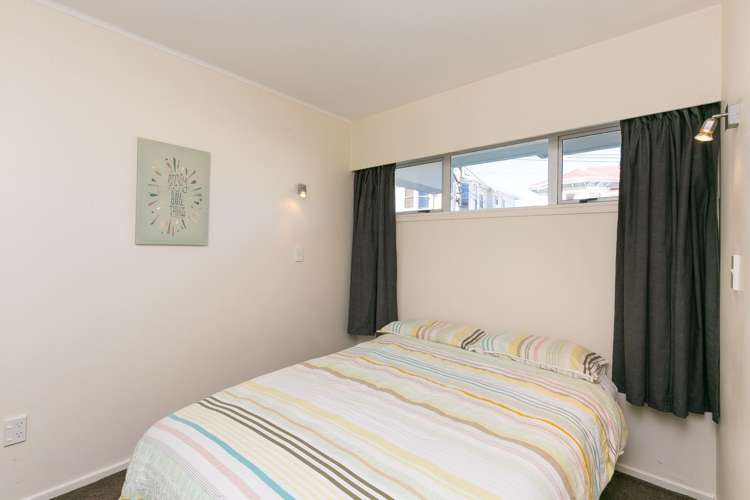 7/4 Claremont Grove Mount Victoria_5