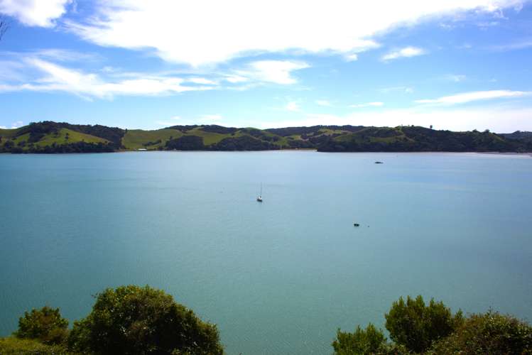 215K Awaawaroa Bay, Waiheke Island Awaawaroa Bay_16