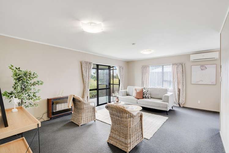 76A Kahikatea Drive Melville_15