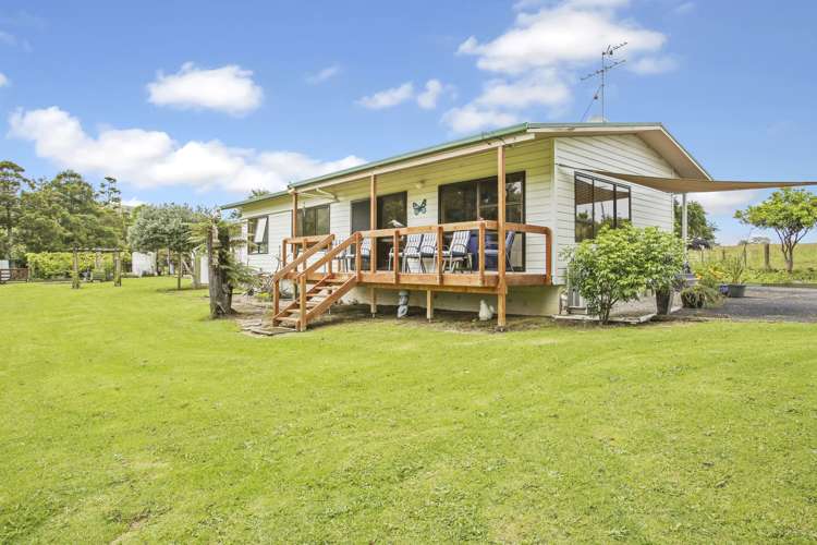 221 Cossey Road Drury_5