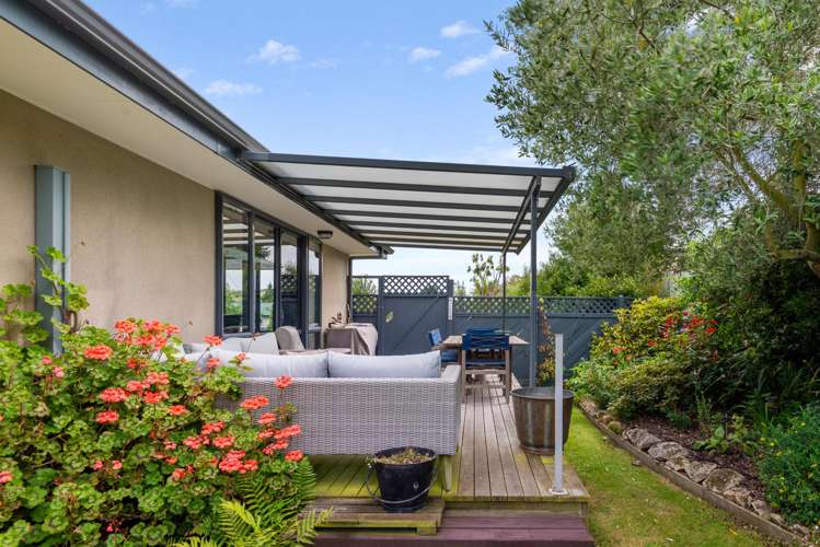 60 Essex Street Weston_22