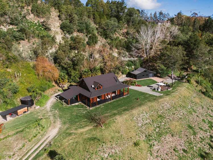 800 Kahuranaki Road Kahuranaki_19