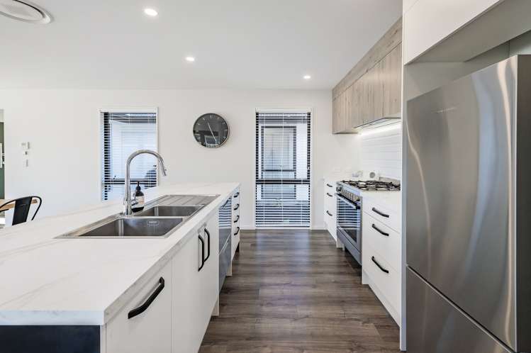 12 Cedric Place Darfield_12