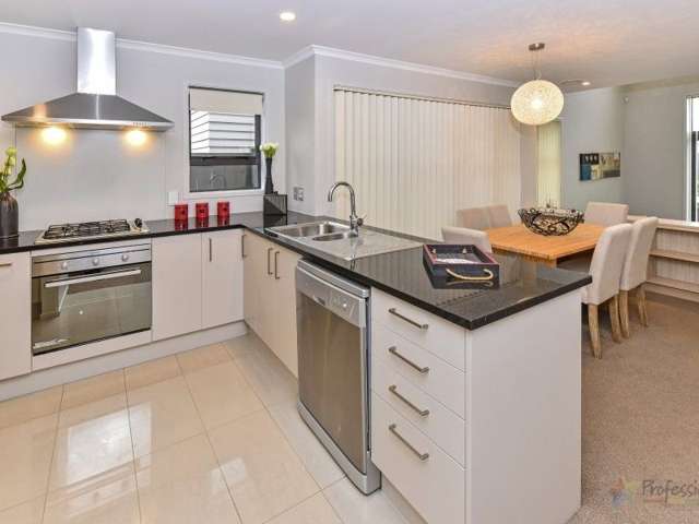 12 Hirimate Place Flat Bush_3