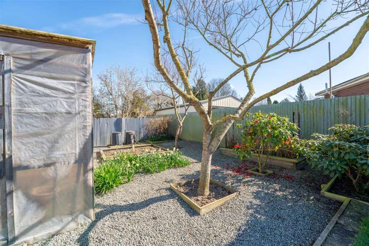 17 Neal Street Temuka_11