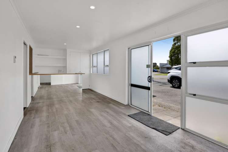 10 Smart Road Waiwhakaiho_12
