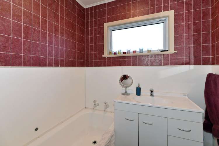 13 Devon Street Stoke_14