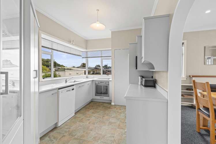 141 Carlton Avenue Springvale_15