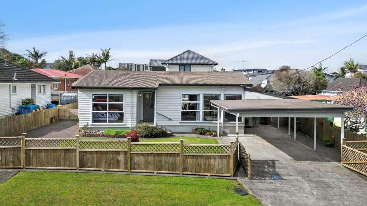 41 Titoki Street Te Atatu Peninsula_24