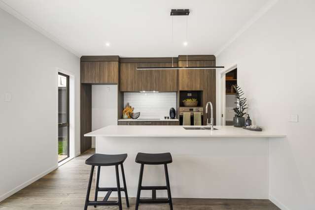 33 Bristol Freighter Road Hobsonville_2