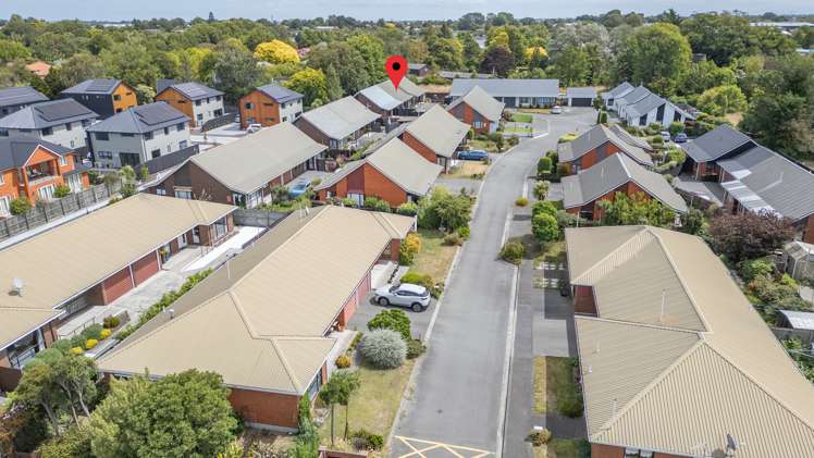 13/14 Wharenui Road Upper Riccarton_16