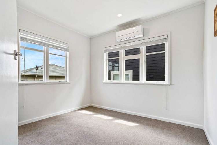 1/20 James Laurie Street Henderson_10
