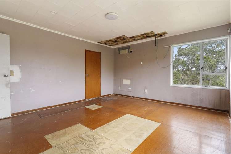 1 and 2/19 Hanui Place Massey_22