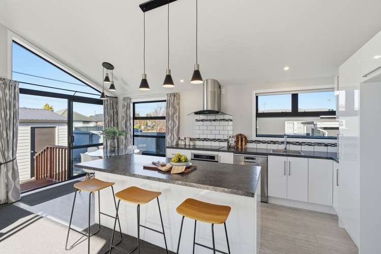 1/100 Baker Street New Brighton_4