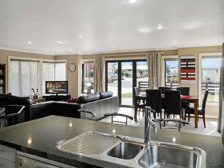 64 Rhoboro Road Twizel_5