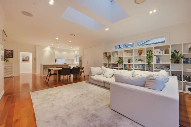 8 Richard Street 1685_9