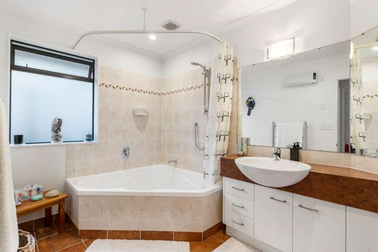 2/33 Kay Drive Blockhouse Bay_19