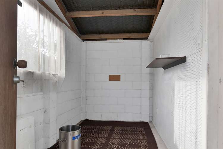 29 Avro Crescent Hornby_21