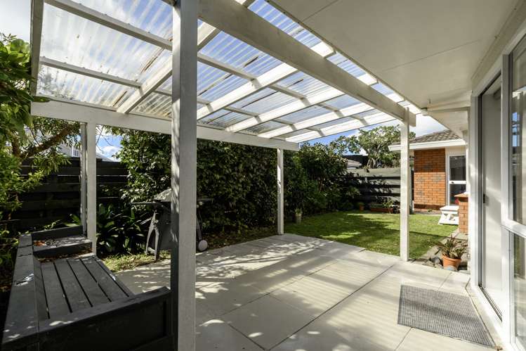 14b Darraghs Road Brookfield_16