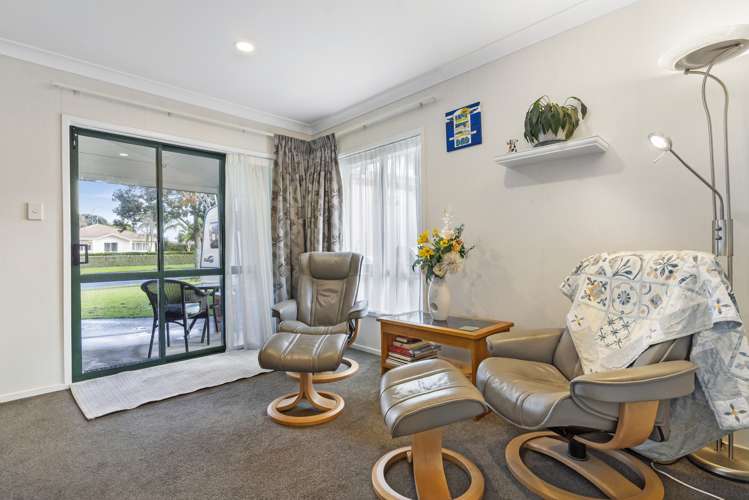 127 Longford Park Drive Takanini_17