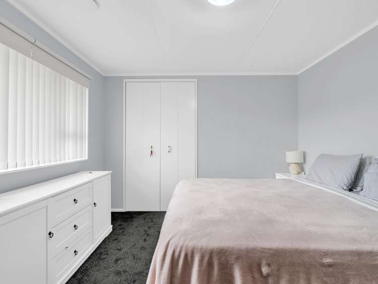 2 Hampton Place Springvale_11