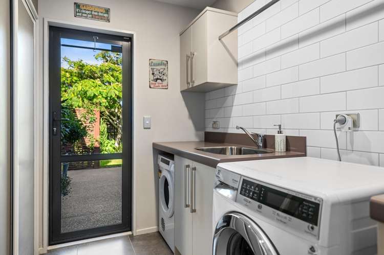 42 Reka Street Parklands_14