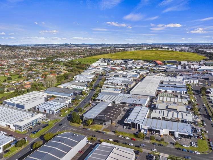 4 Nandina Avenue East Tamaki_13