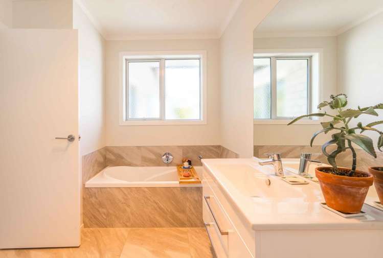 32 Richardson Road Omokoroa_10