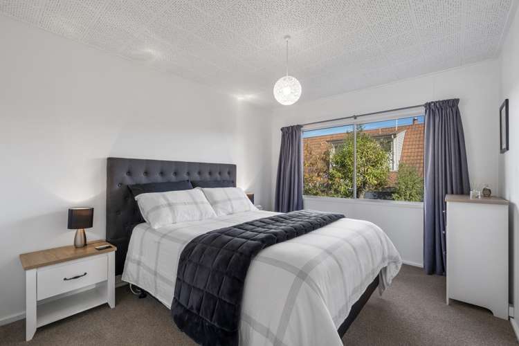 2/14 Huia Street Taupo_9