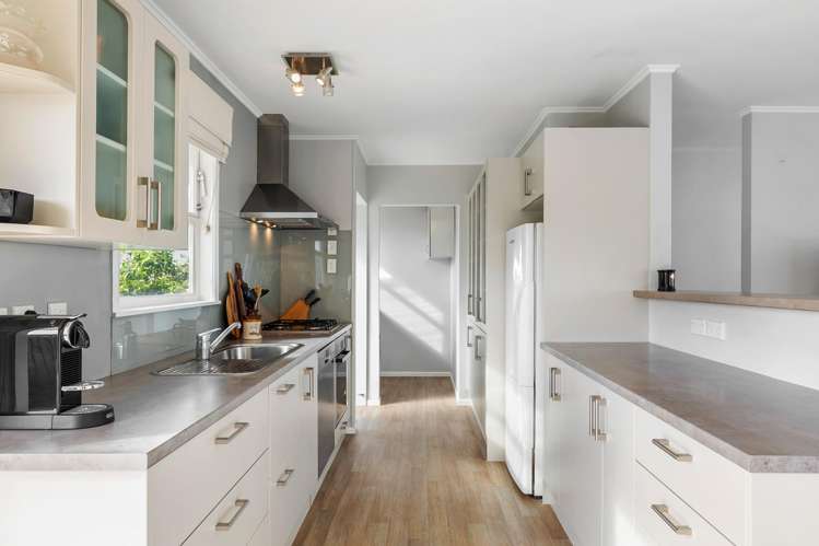 10 Gilpin Place Beach Haven_8