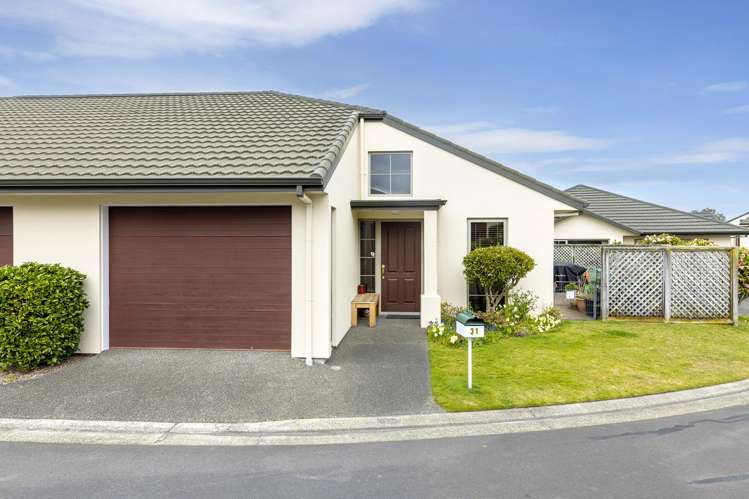 31 Lakeridge Close Rangatira Park_0