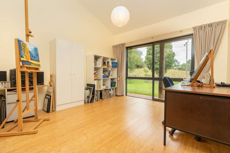 85 Abbey Caves Road Abbey Caves_15