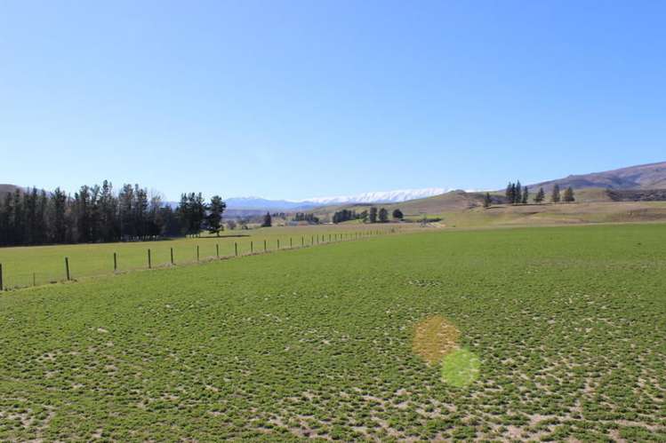 522 Ardgour Road Westland Surrounds_3