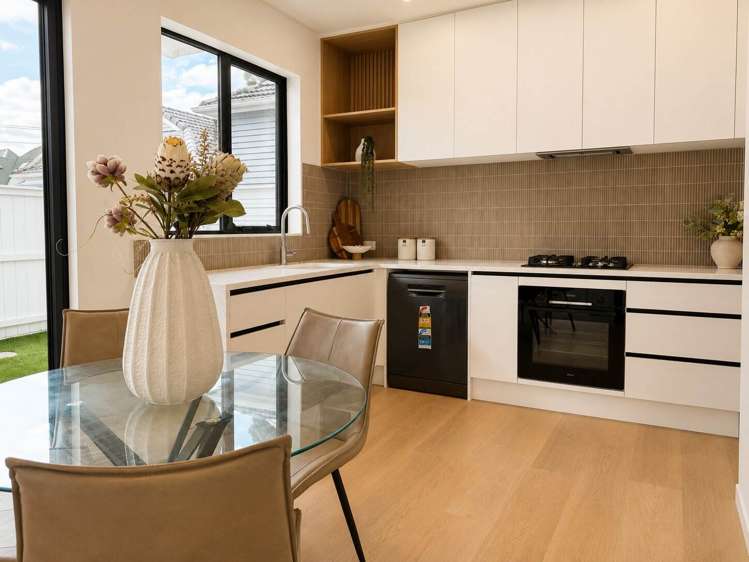 Lot 2/15 Te Kawa Road_1