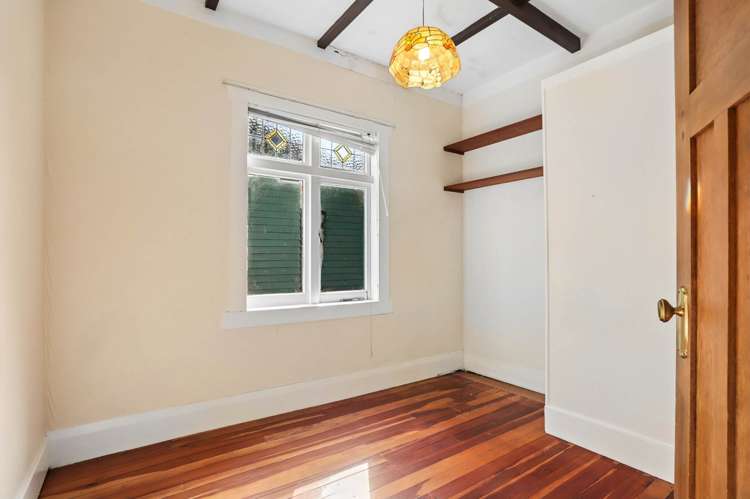 1706 Great North Road Avondale_13