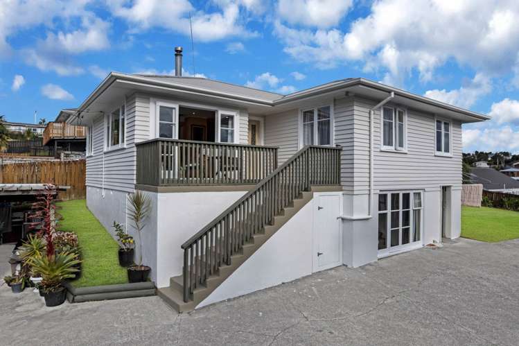 73 Awaroa Road Sunnyvale_1